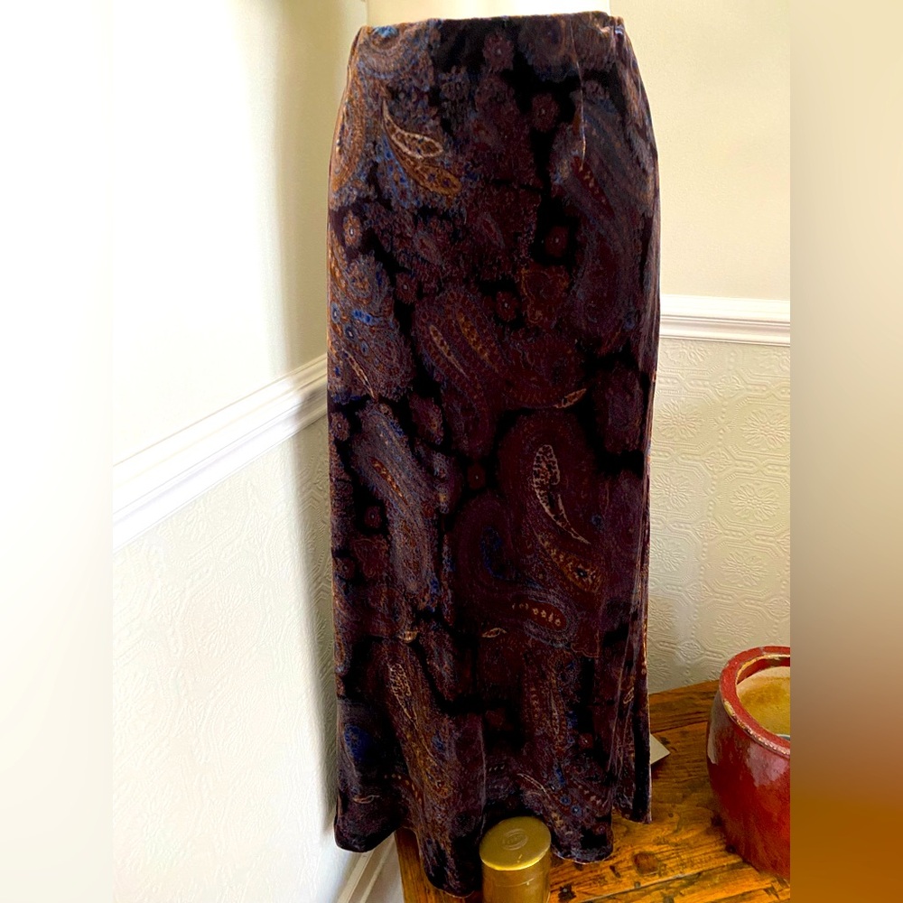 Gorgeous Vintage Oscar by ODLR Bias Cut Velvet Paisley Maxi Skirt NWT - size 10p